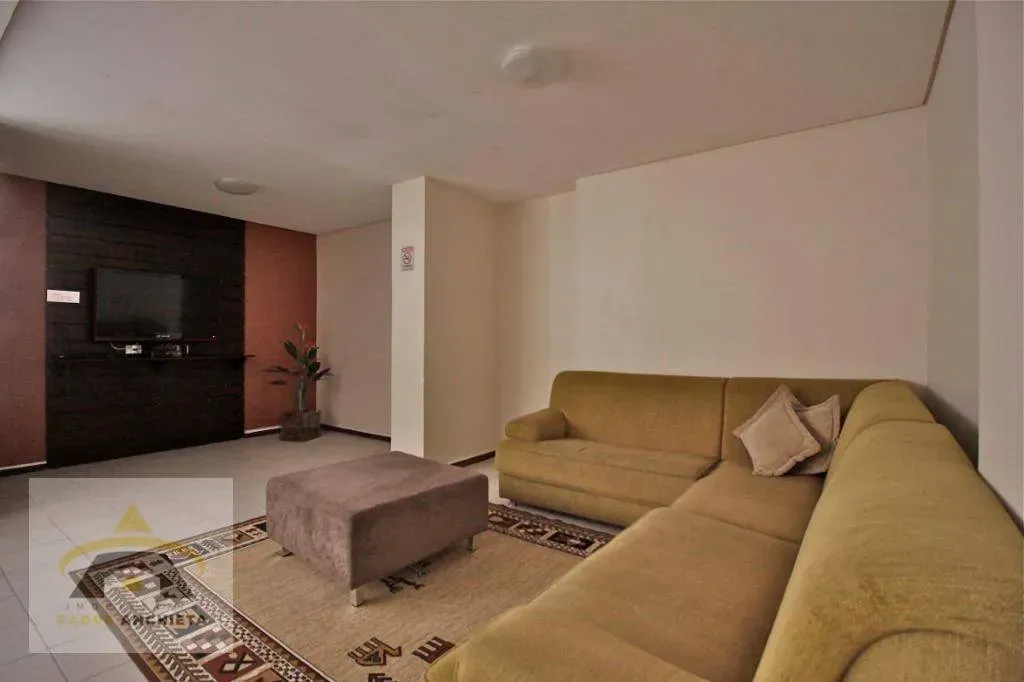 Furnished 1-bedroom apartment with a private BBQ area — photo 14