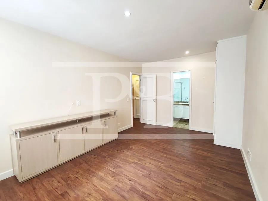 Apartamento com 3 dormitórios de 294 m² e 4 vagas — photo 20