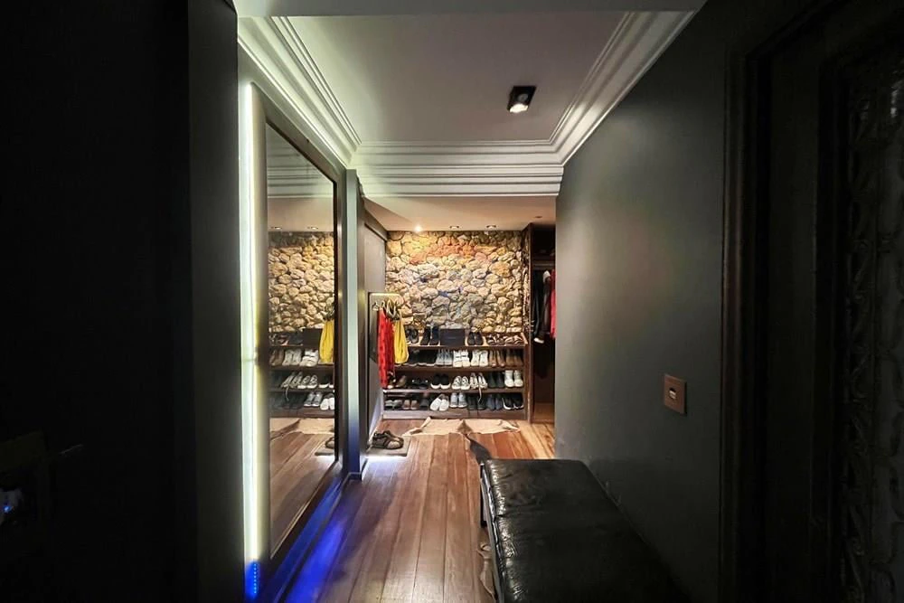 Будинок 1300 м² з 5 спальнями та 10 паркувань — photo 27