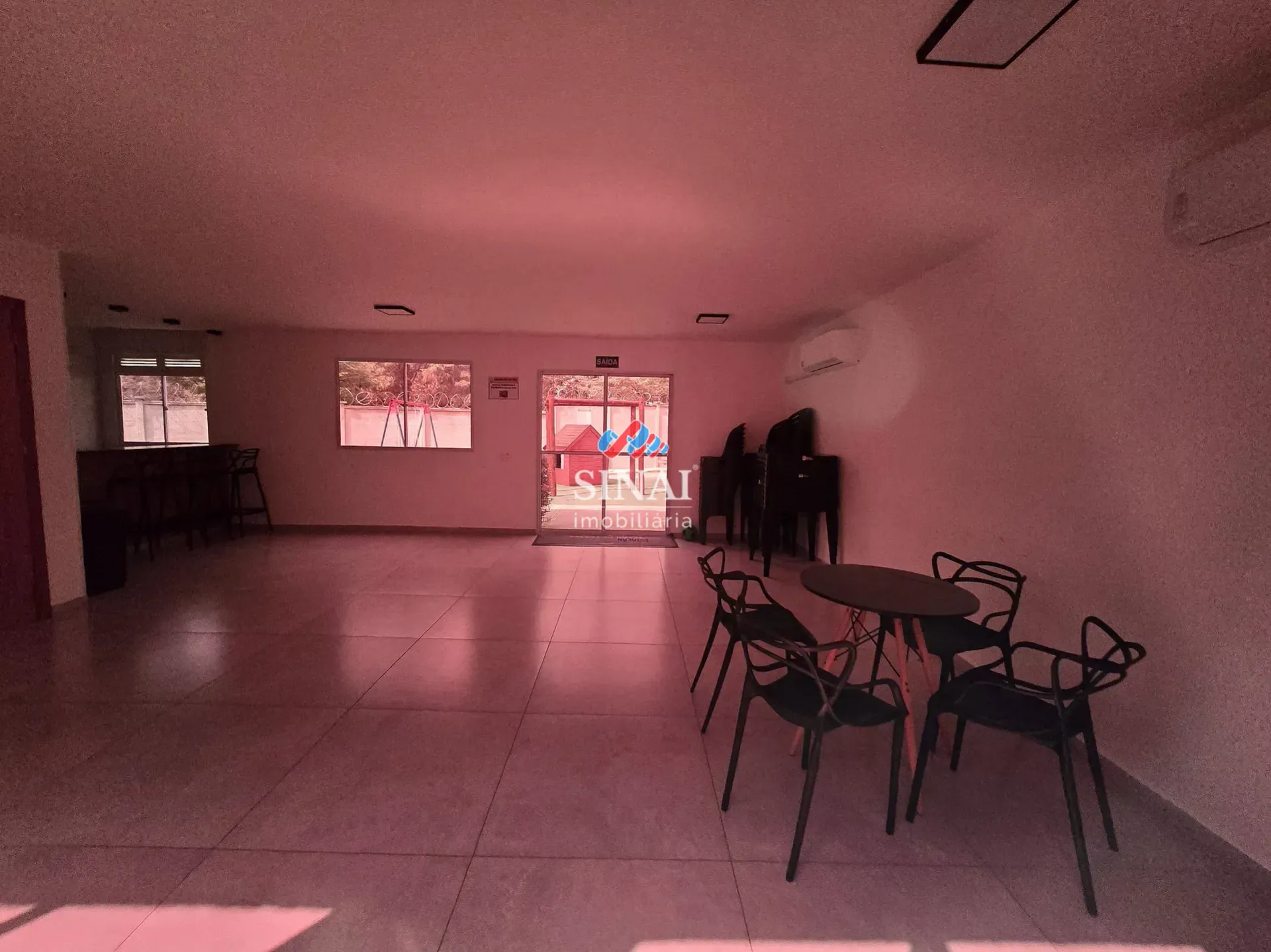 Квартира с 2 спальнями, парковкой и кухней open-plan — photo 37