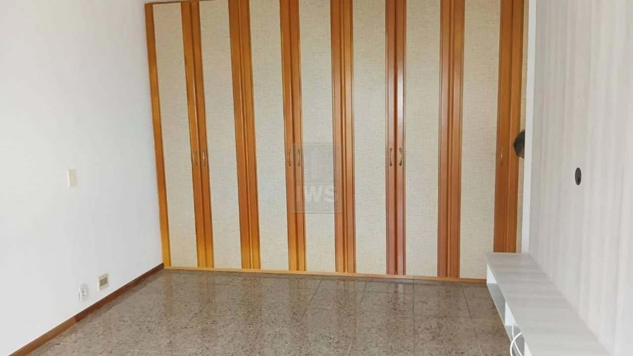 3-bedroom apartment in a building with a sauna — photo 20
