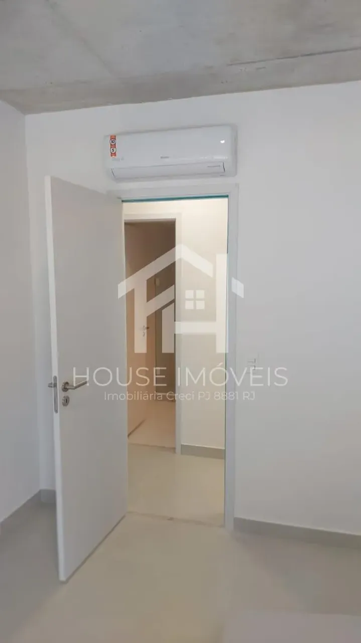 Apartment with 2 bedrooms and 4 bathrooms — photo 13