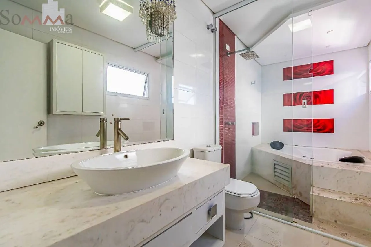 Furnished house, 323 m², with a bathtub — photo 4