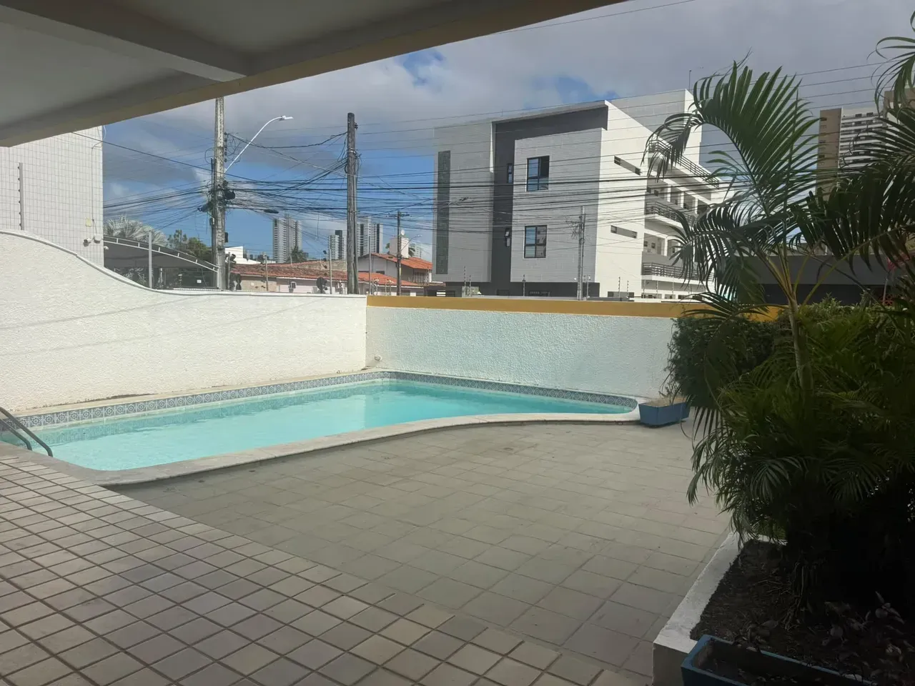 4-bedroom, 400 m² house in João Pessoa — photo 3