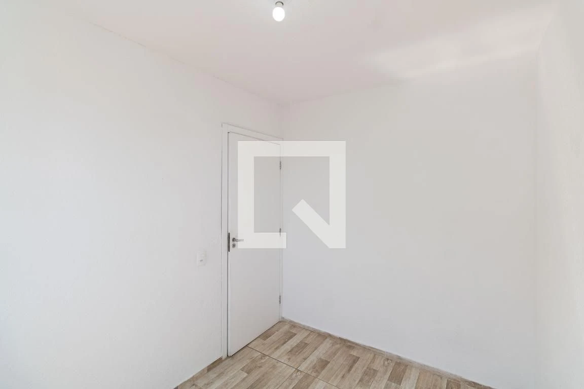 Unfurnished 2-bedroom apartment with 1 bath and parking — photo 32
