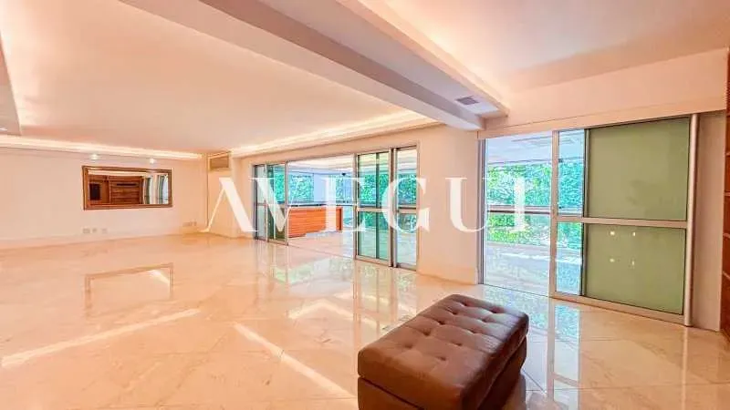 2-bedroom apartment with glassed-in balcony and 4 parking — photo 8