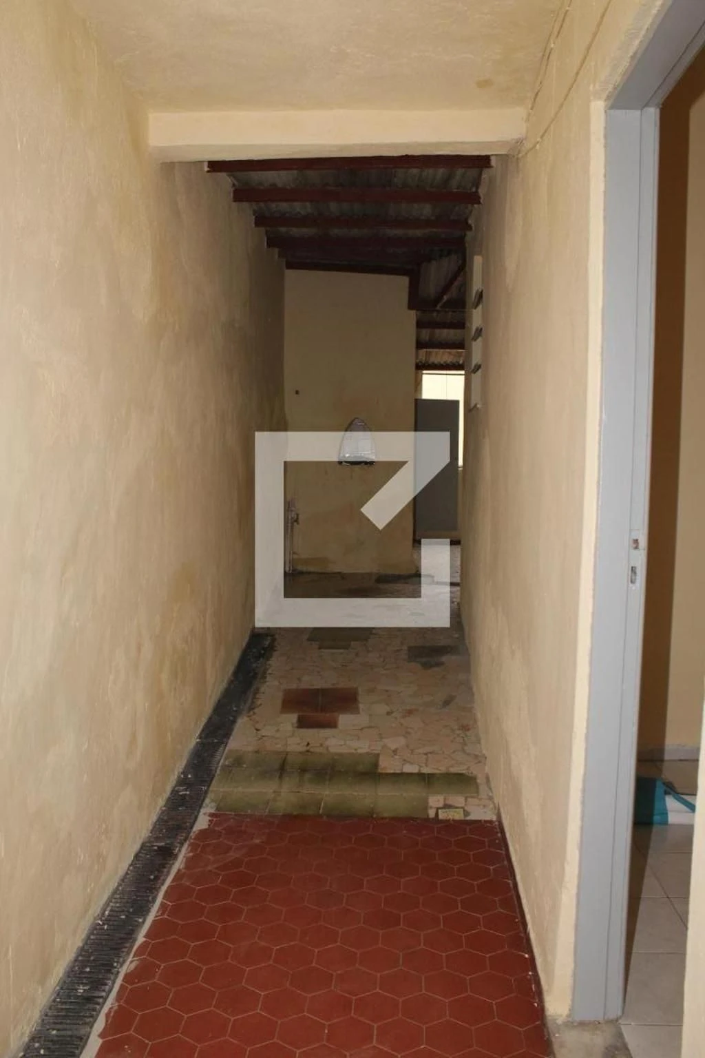 Unfurnished house with 2 bedrooms and 2 bathrooms — photo 27