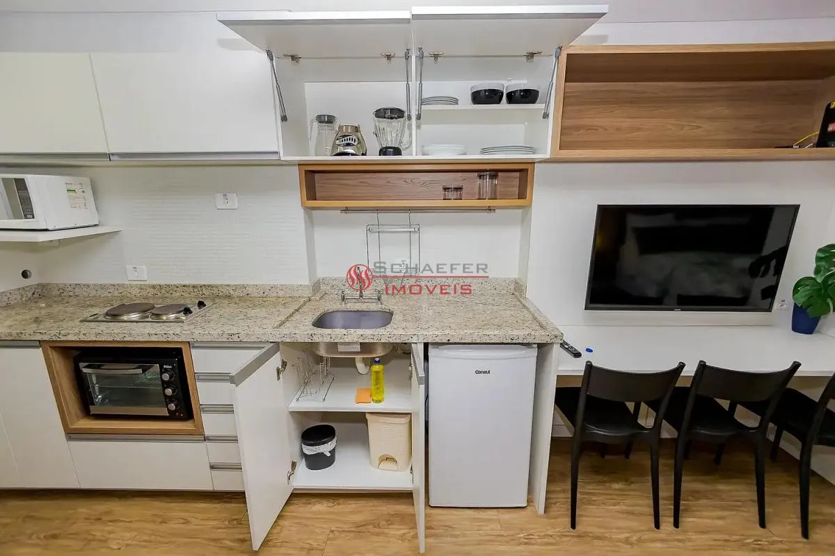 Apartamento mobiliado de 1 quarto com mesa de trabalho — photo 9