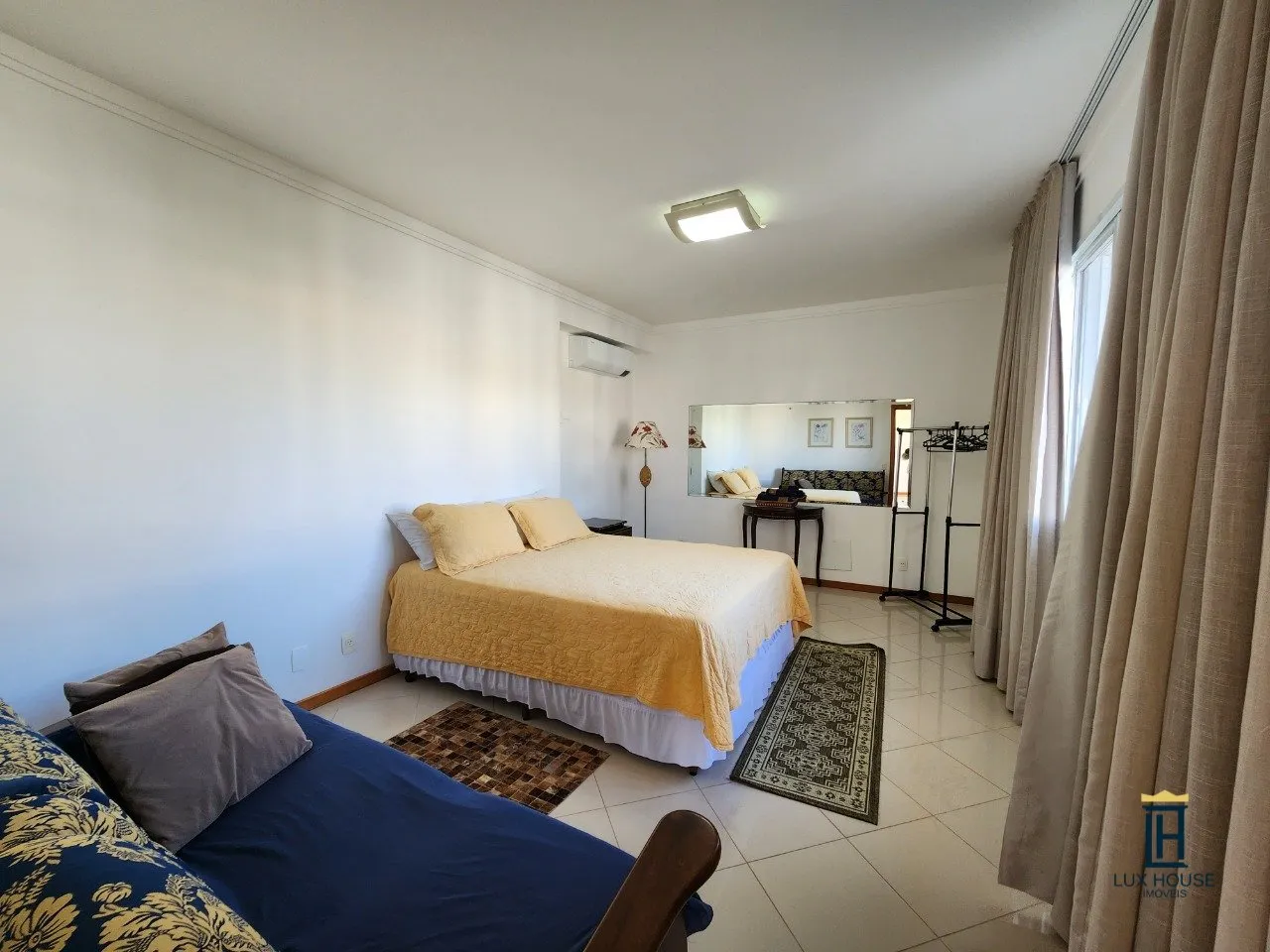 Casa amueblada con 6 dormitorios y 600 m² — photo 7