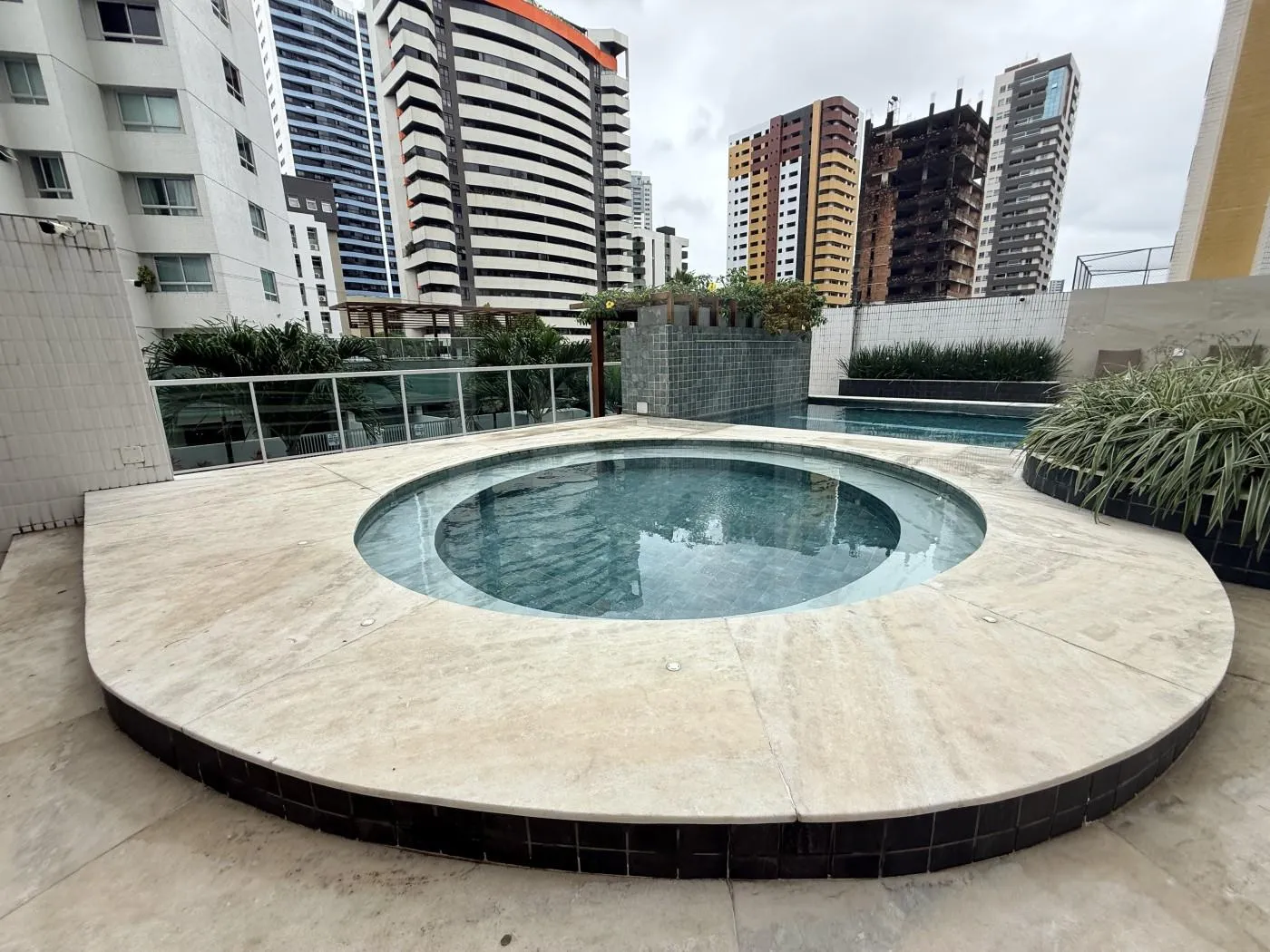 Furnished 163 m² apartment on the 26th floor with 4 bedrooms — photo 40