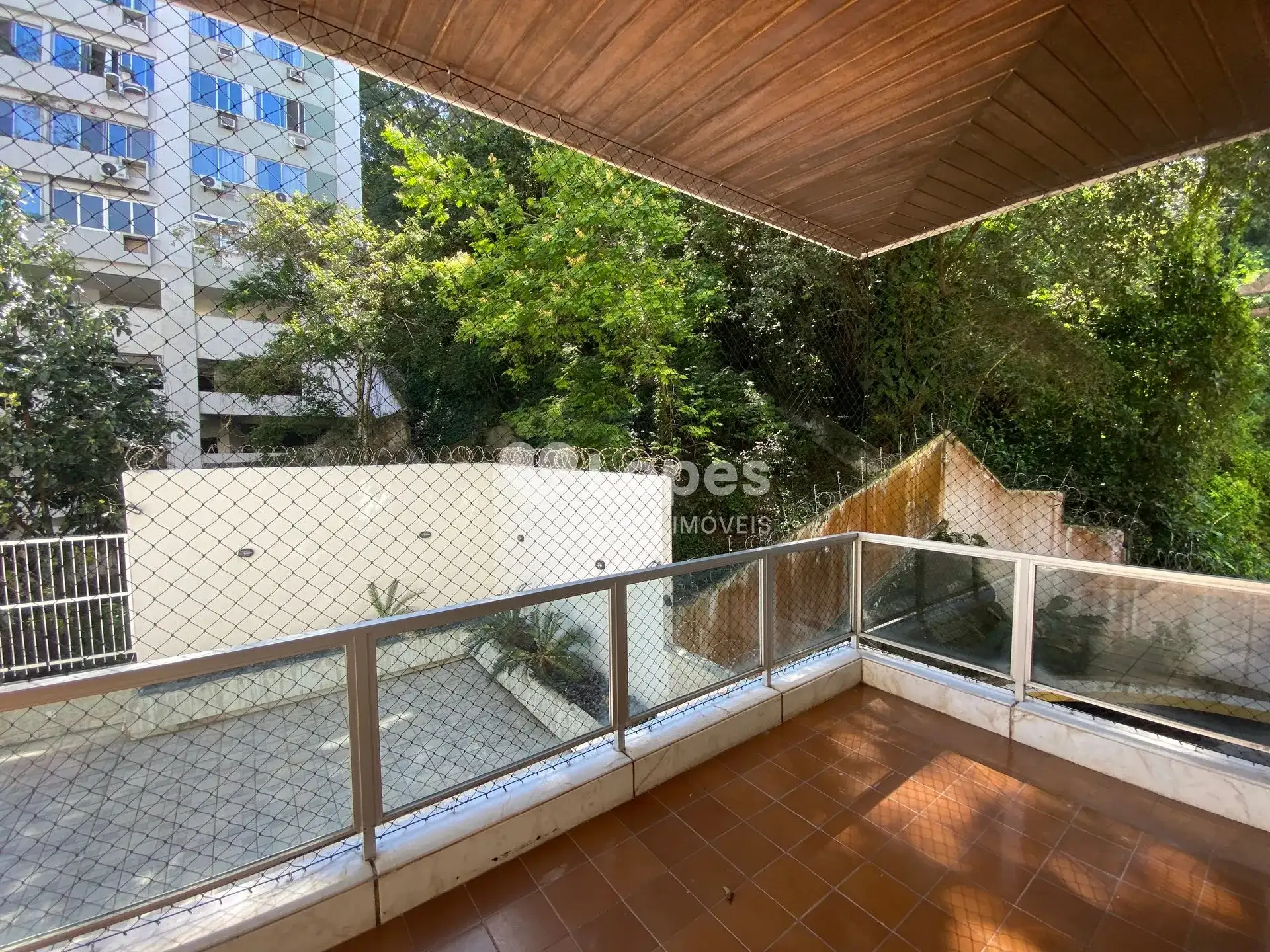 Apartment, 115 m², with a private BBQ — photo 18