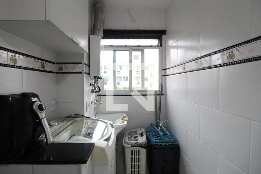 Apartamento para alugar com 2 quartos e 60 m² — photo 2