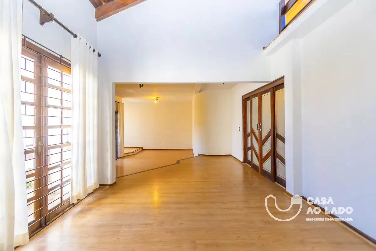 Unfurnished house with 4 bedrooms and 4 bathrooms — photo 5