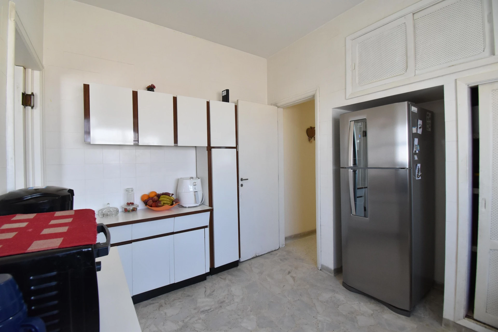 Bañera y 3 dormitorios: departamento de 219 m² — photo 31