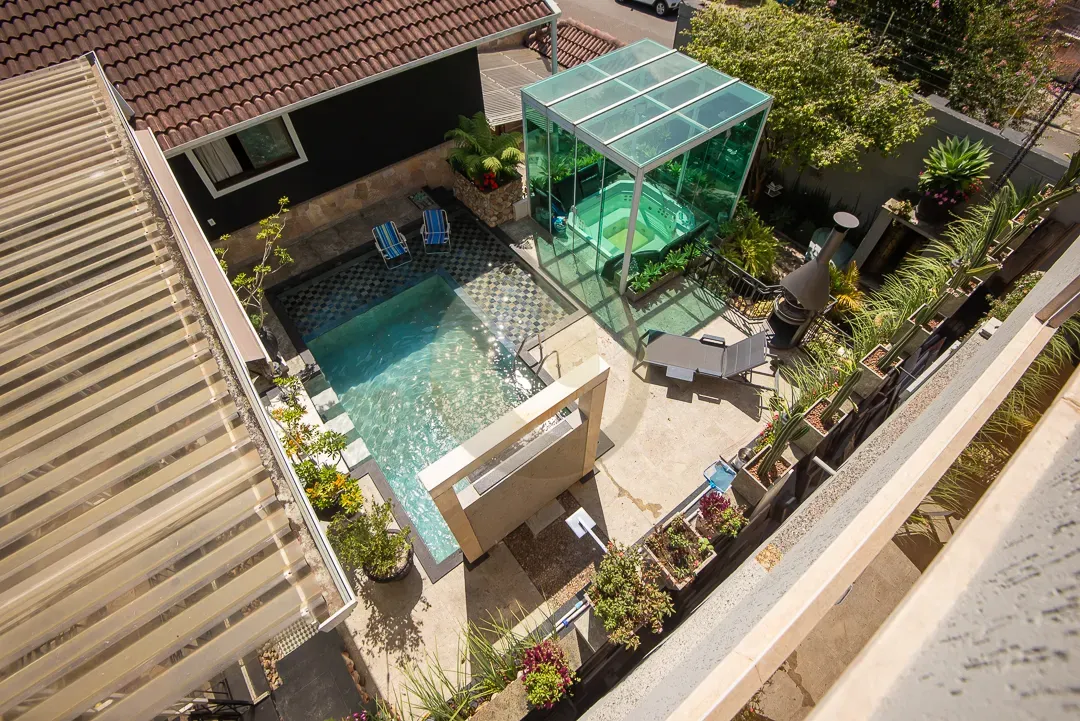 Furnished 860 m² house with 5 bedrooms and 10 bathrooms — photo 74