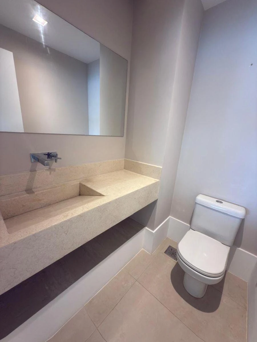 294 m² apartment with 4 suites and an open-plan kitchen — photo 25