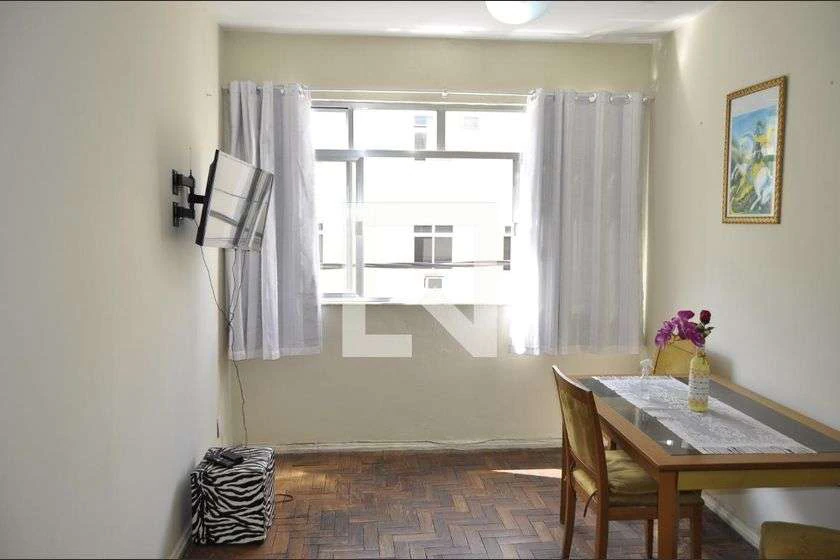 Apartamento para locação mobiliado com 3 quartos e 60 m²