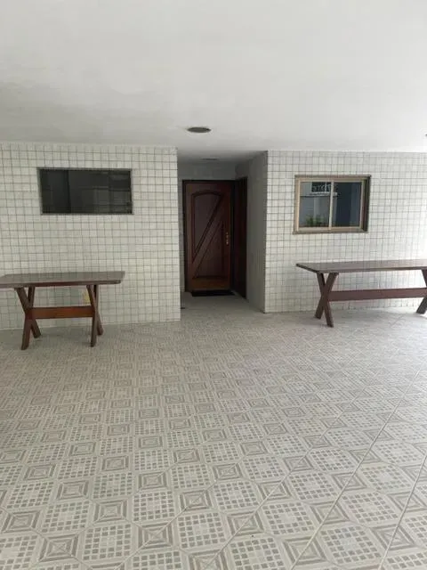 Apartment for rent with 4 bedrooms and 160 m² — photo 34