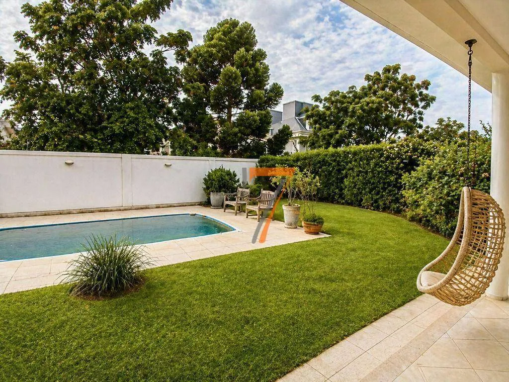 Casa con 4 dormitorios y balcón privado — photo 18