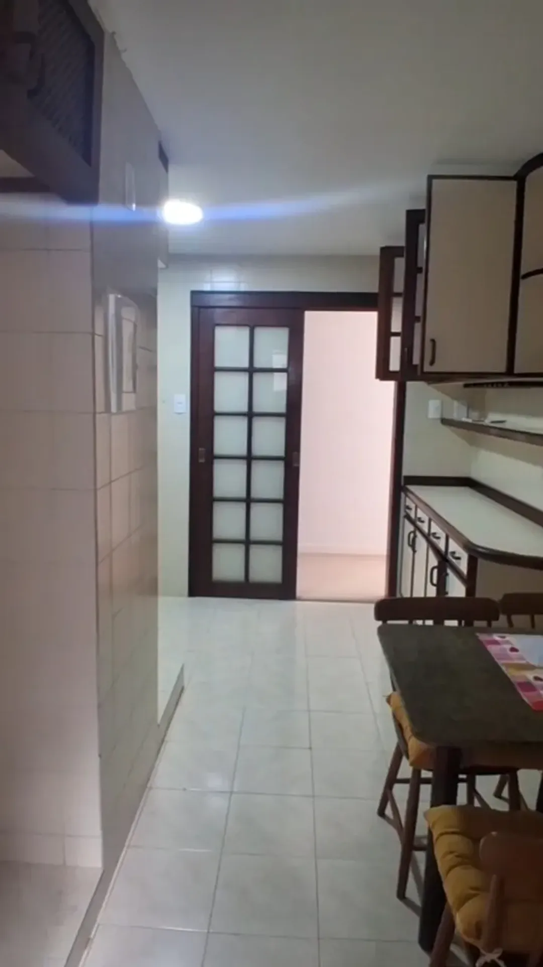 3-bedroom apartment with a gas stove and 1 parking spot — photo 6