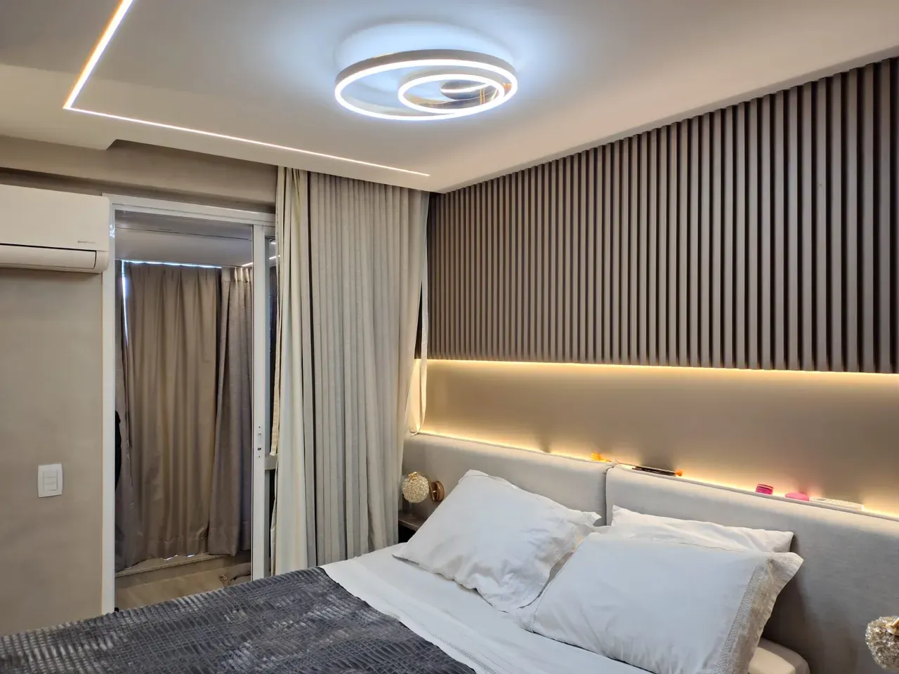 Apartamento com 3 quartos e varanda, pisos de cerâmica — photo 20