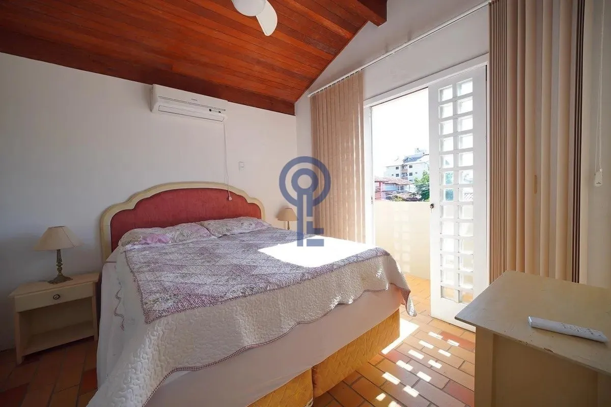 Casa mobiliada com 4 dormitórios e 3 banheiros — photo 9