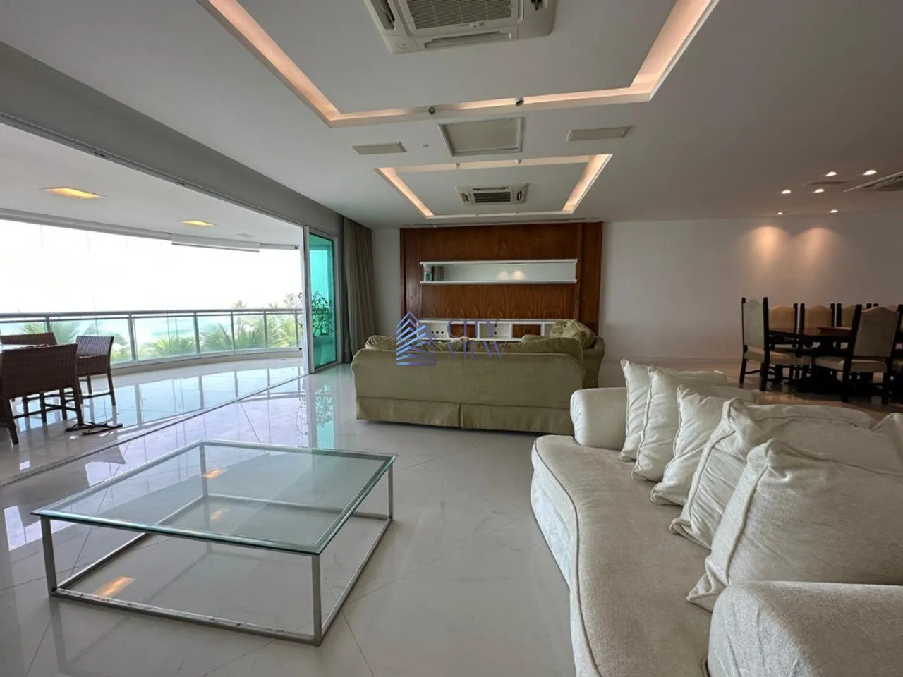 Furnished apartment with 4 bedrooms and 400 m² — photo 14