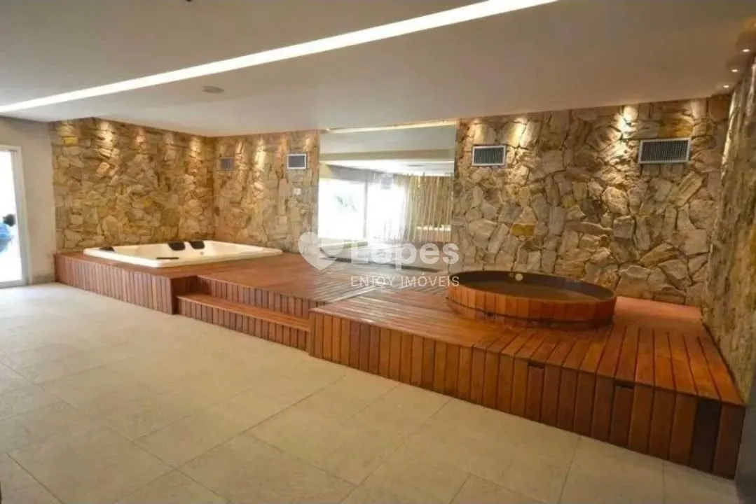 Квартира 221 м² з 4 спальнями та 3 ванними — photo 18