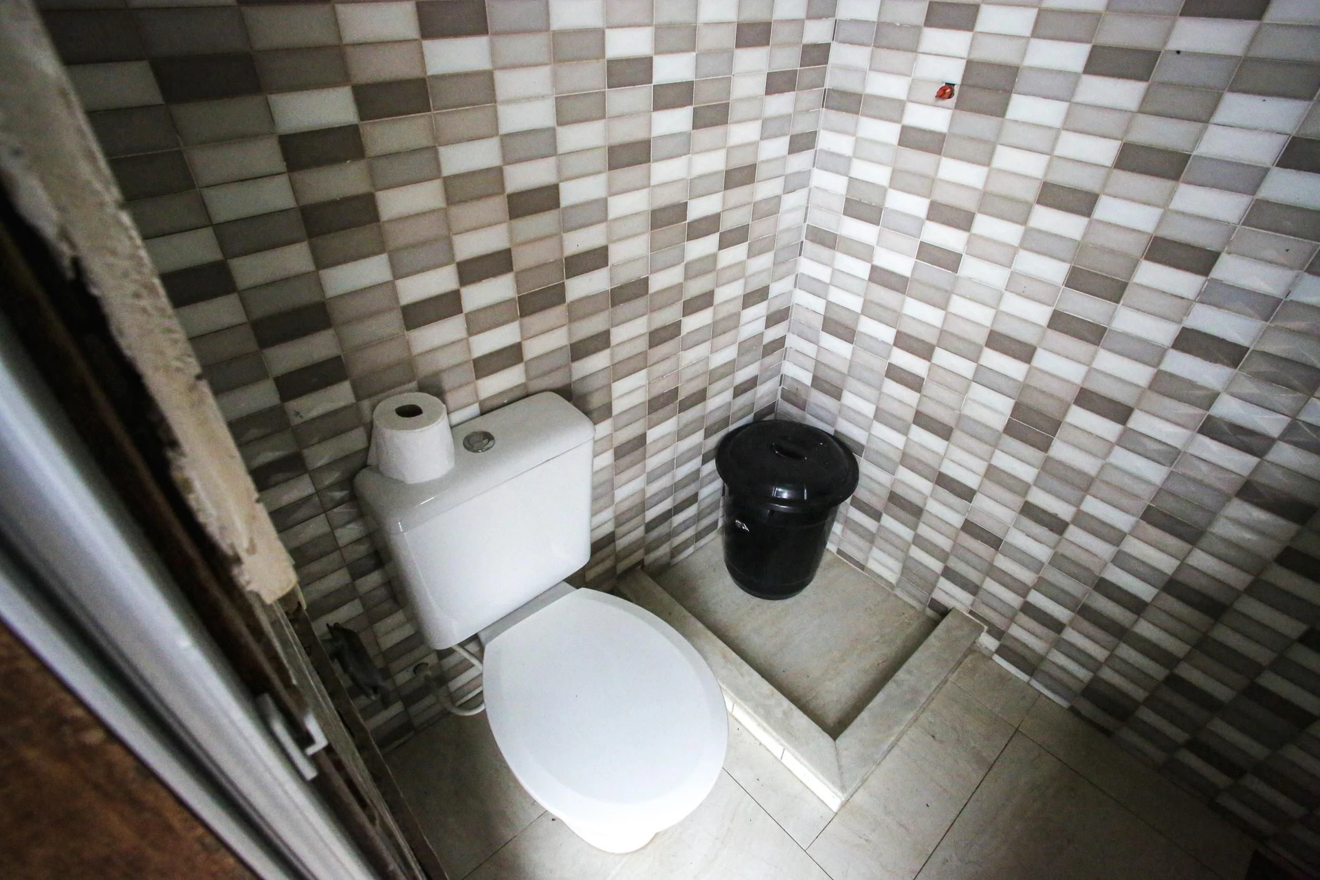 Furnished house, 417 m², with a garden — photo 42