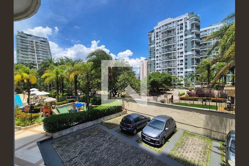 Apartamento de 2 quartos em condomínio com academia — photo 11