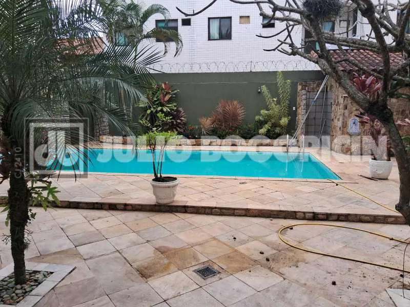 Residential house with 3 bedrooms and 4 bathrooms — photo 3