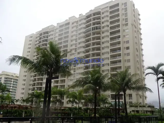 Unfurnished 2-bedroom apartment with 2 bathrooms — photo 9