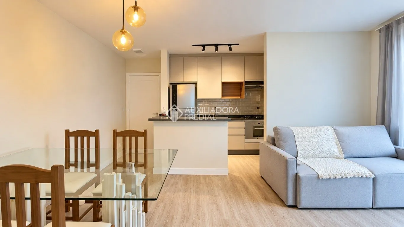 2-bedroom apartment with a washing machine in Florianópolis — photo 13