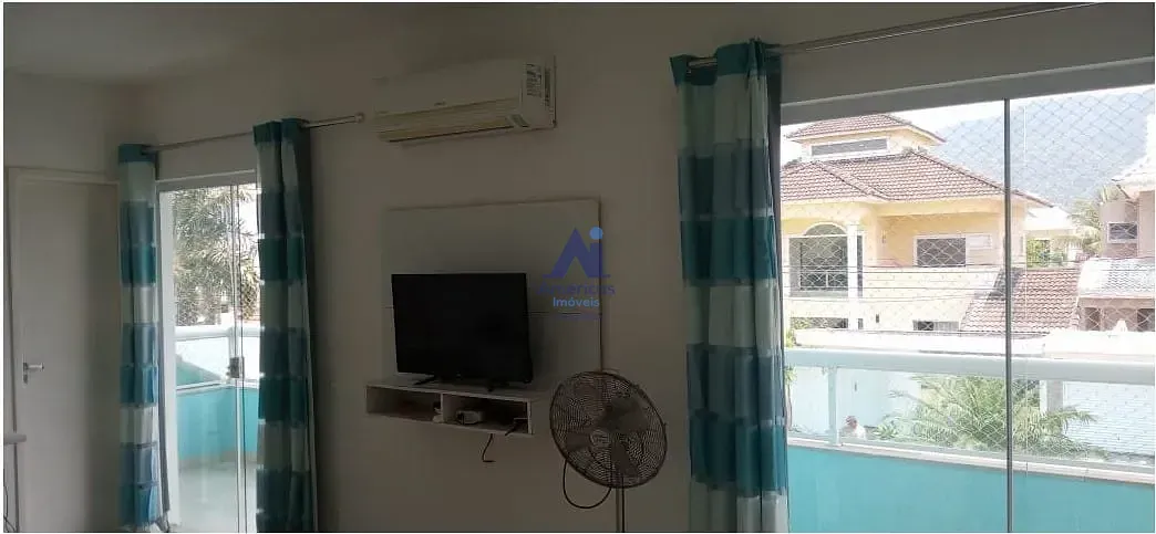 Furnished triplex house with 3 bedrooms and 4 bathrooms — photo 10