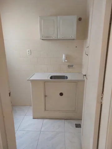 1-bedroom apartment with a separate kitchen, 70 m² — photo 9