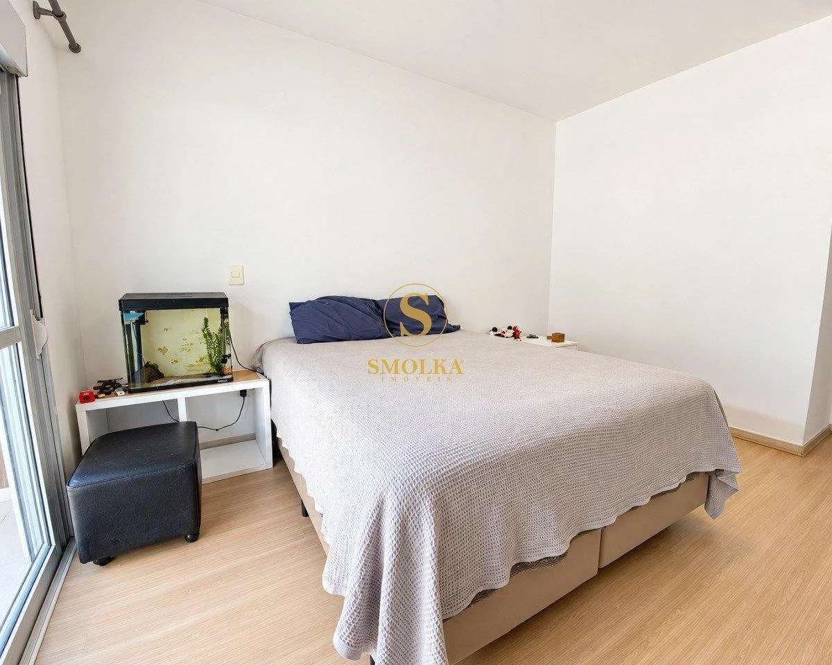 3-bedroom house with a walk-in closet in Florianópolis — photo 20