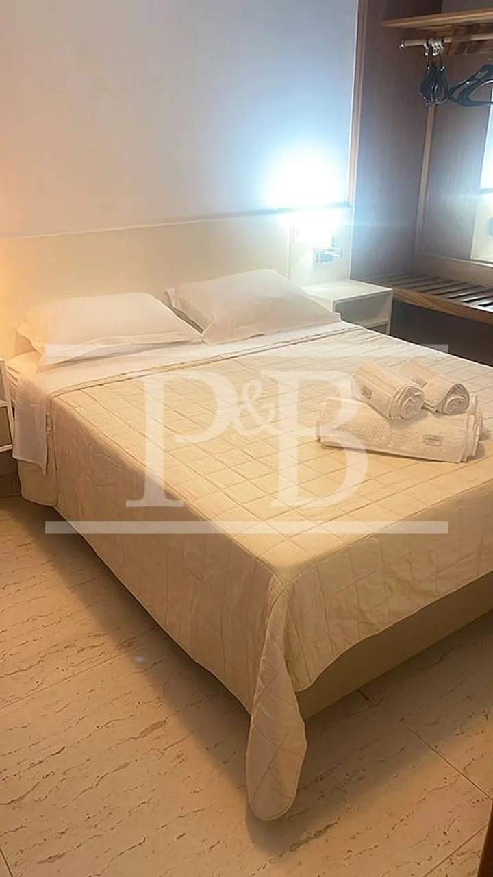 Furnished 2-bedroom apartment with 100 m² and 2 baths — photo 4