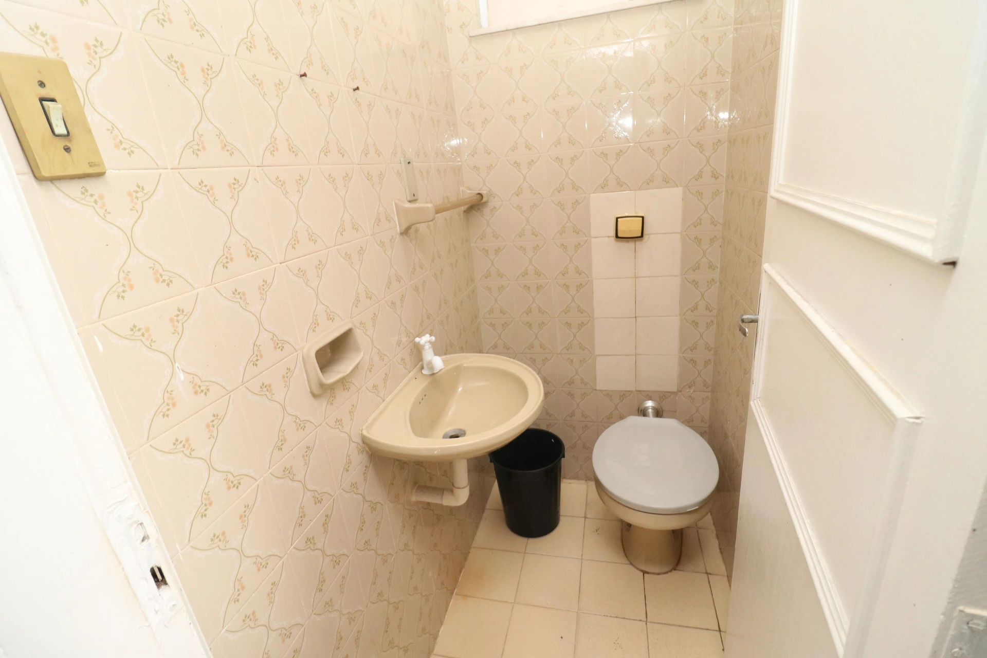 10-bedroom house with a bathtub in Rio de Janeiro — photo 28