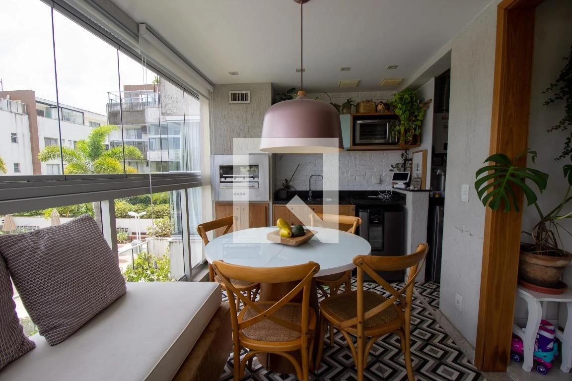 2-bedroom apartment with a private BBQ in Rio de Janeiro — photo 8