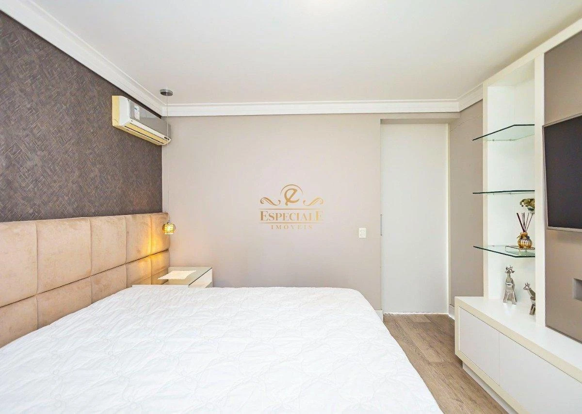 House with 4 bedrooms and balcony grill, 380 m² — photo 49