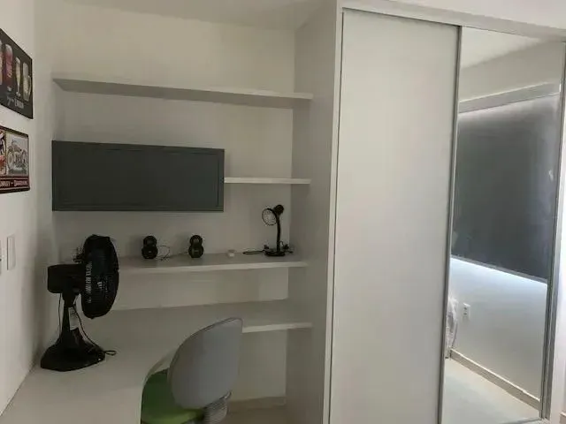 3-bedroom apartment with a home office — photo 4