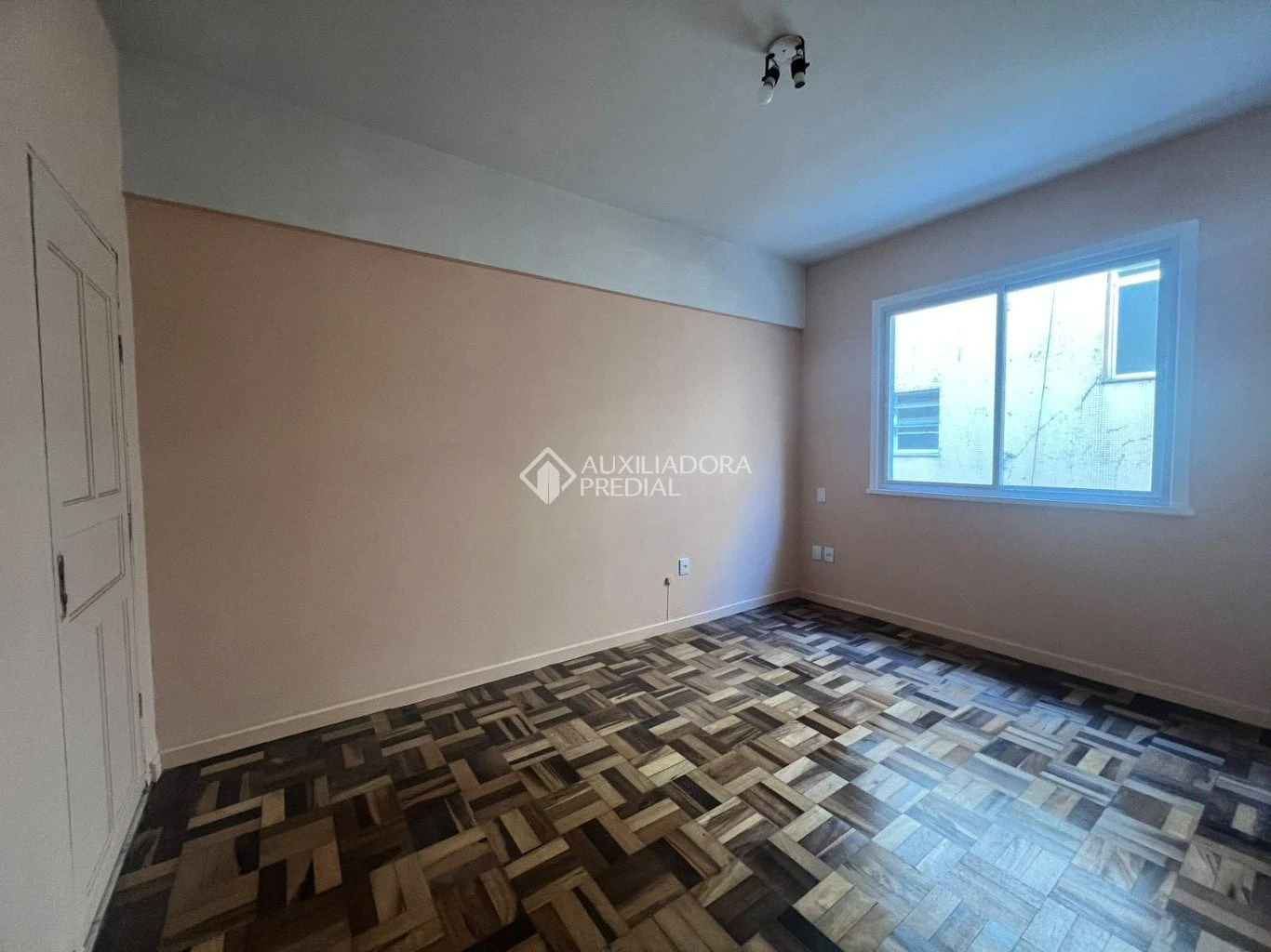 Квартира з 1 спальнею та власною ванною 42 м² — photo 10