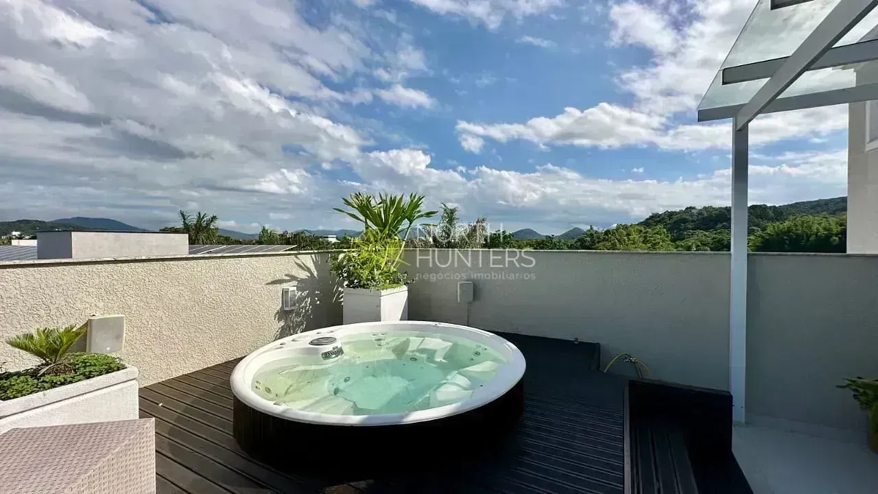 Furnished house with 9 bedrooms and a gas open kitchen — photo 96