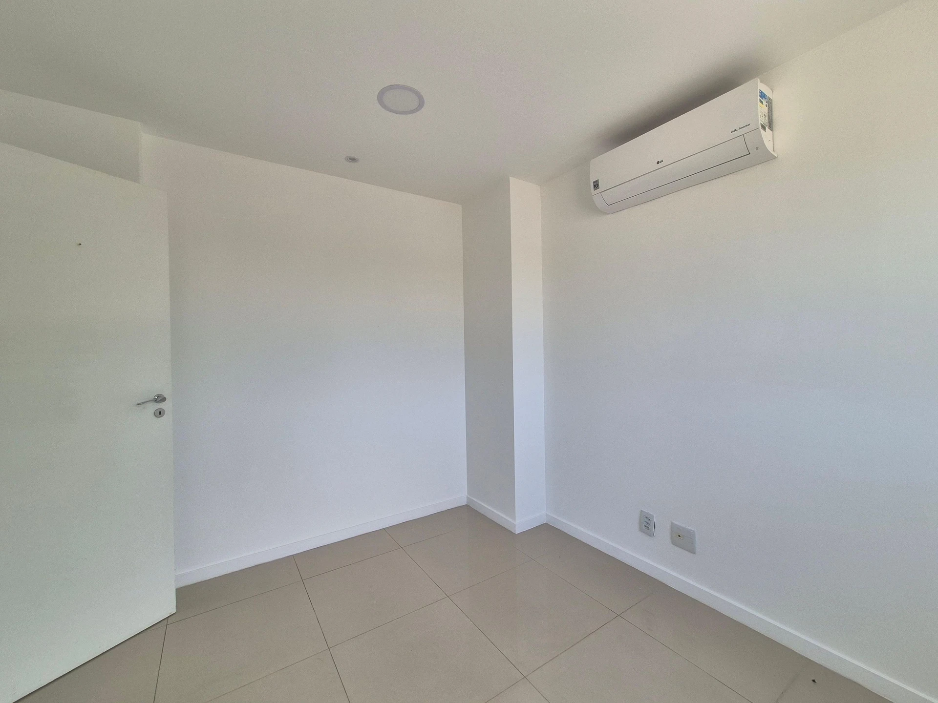 3 quartos e varanda envidraçada: apartamento de 154 m² — photo 6