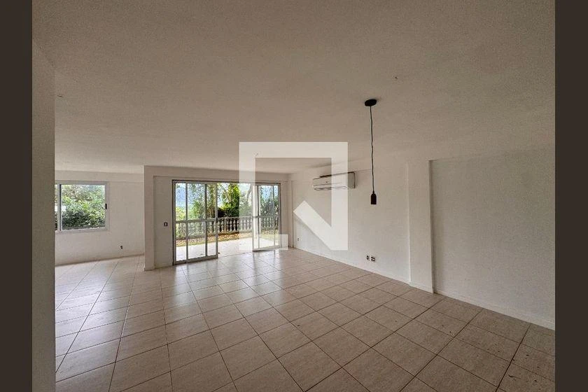 Вид на горы и 5 спален: дом 650 м² — photo 8