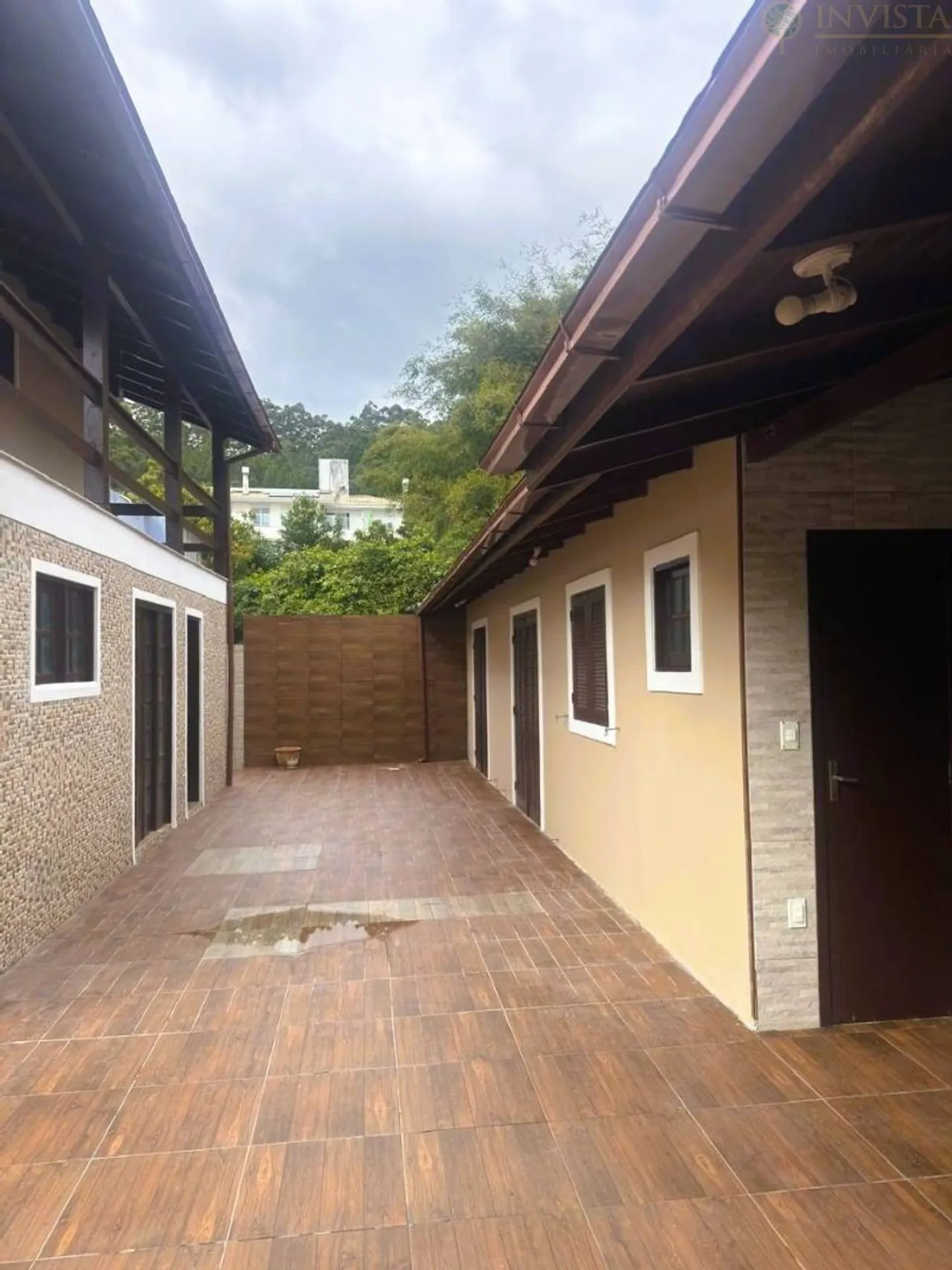 4-bedroom house with a grill on the balcony in Florianópolis — photo 18