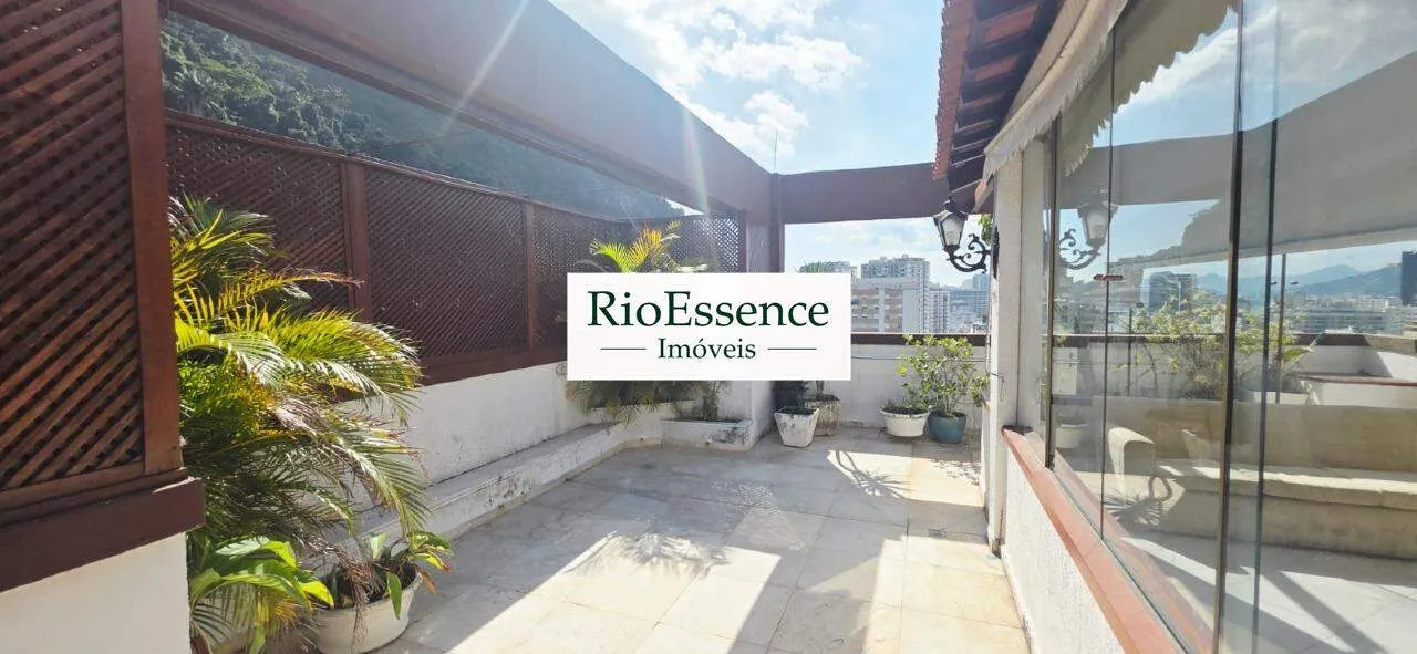 Unfurnished apartment with 3 bedrooms and an enclosed balcony — photo 7