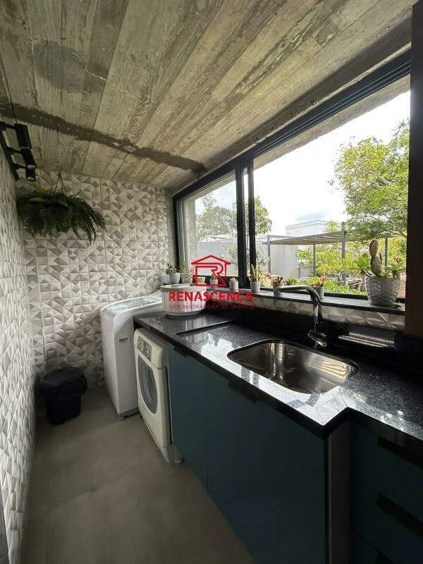 Casa amueblada, 780 m², con balcón cerrado con vidrio — photo 11