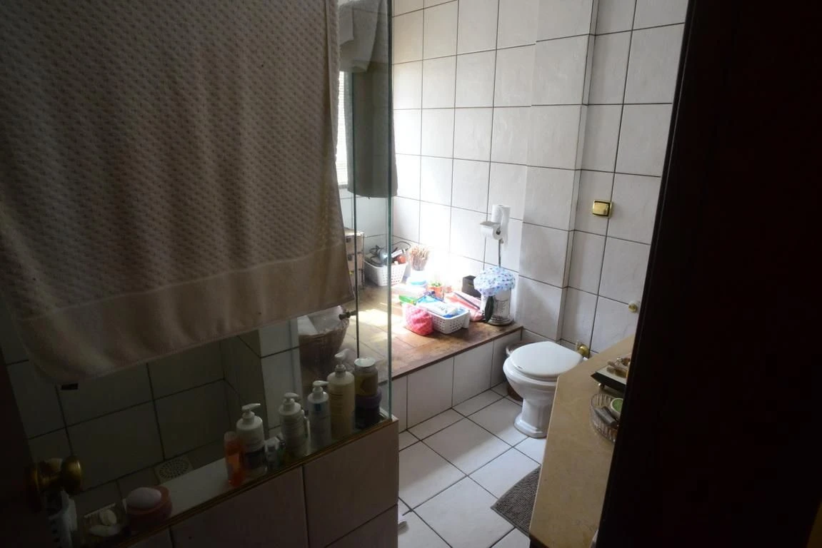 Casa mobiliada com 6 quartos e 5 suítes, com jardim — photo 65