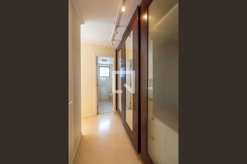 Furnished apartment, 130 m², with a jacuzzi — photo 93